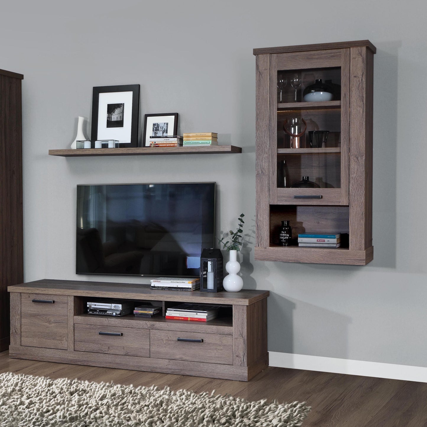 Furniture To Go Corona 1 Door Wall Display Cabinet in Tabak Oak